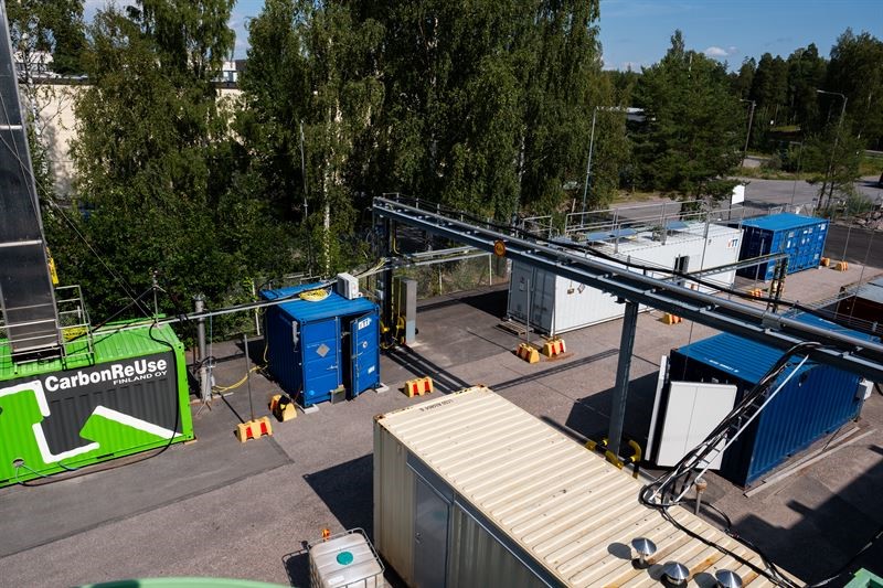 A photo of a pilot plant utilising captured carbon dioxide in Espoo, Finland.